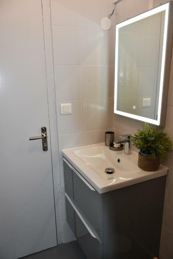 Studio Cabine Centre Port Cap D'אגדה מראה חיצוני תמונה